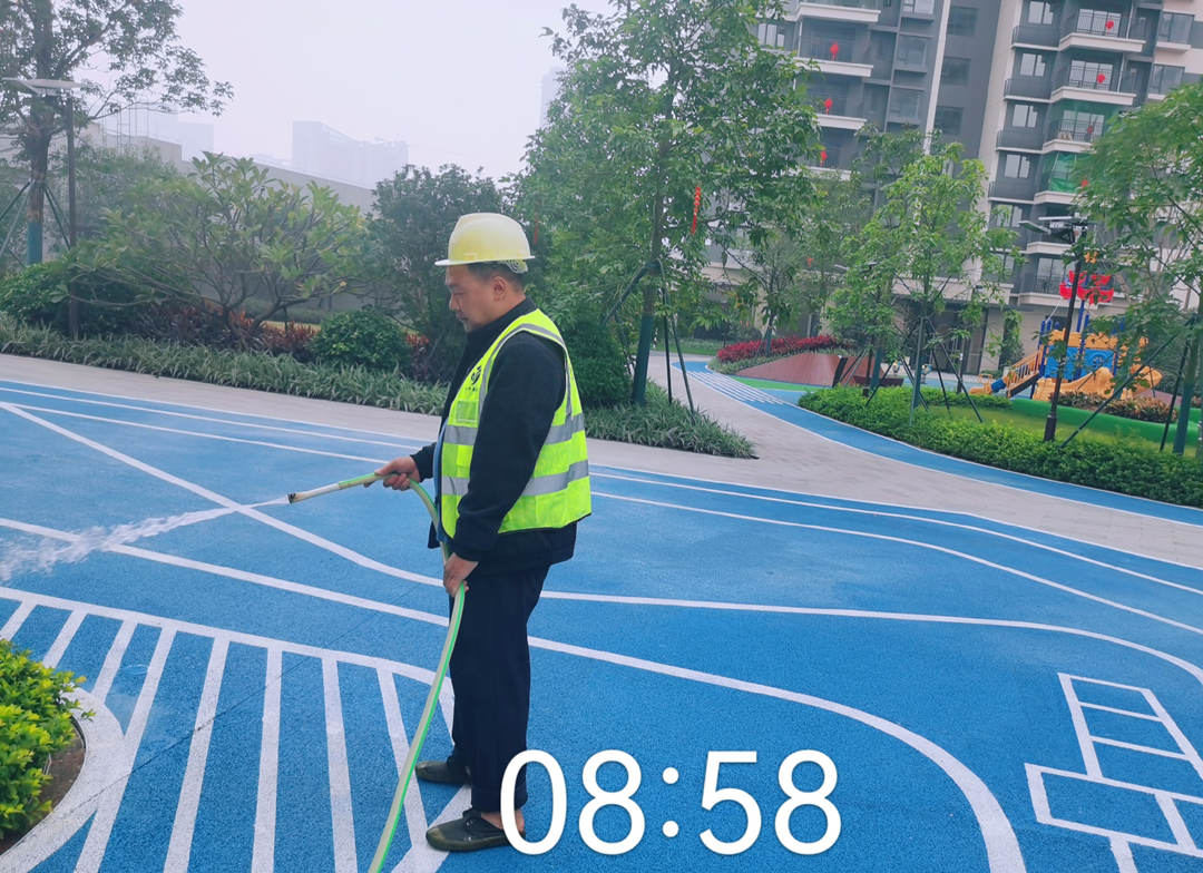 園林綠化養(yǎng)護(hù)澆防凍水